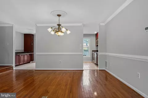 Entry Way - 14216 Catamount Ct, Silver Spring, MD 20906 photo 5 of 14