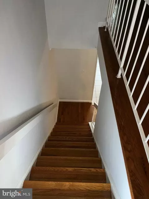 Entry Way - 14216 Catamount Ct, Silver Spring, MD 20906 photo 2 of 5