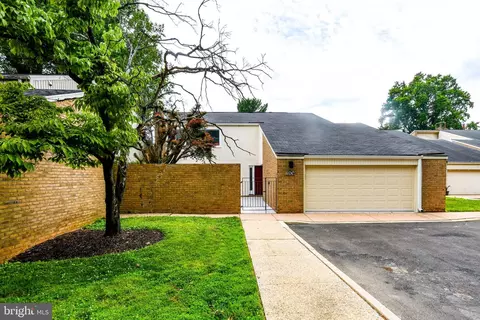 19104 Roman Way, Gaithersburg, MD 20886