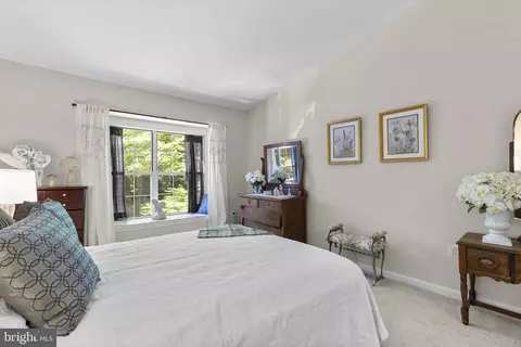 Bedroom - 1647 Hugo Cir, Silver Spring, MD 20906 photo 2 of 4