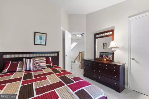 Bedroom - 1647 Hugo Cir, Silver Spring, MD 20906 photo 4 of 4