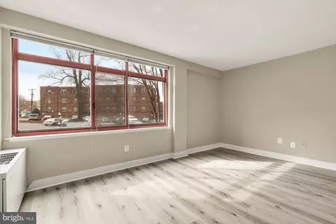 Living - 1220 Blair Mill Rd #101, Silver Spring, MD 20910 photo 7 of 9