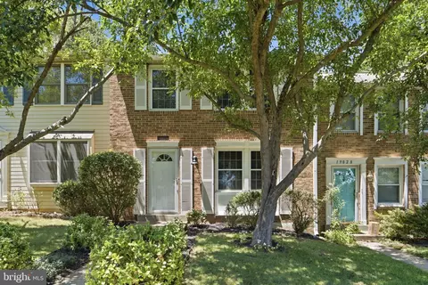19026 Partridge Wood Dr, Germantown, MD 20874