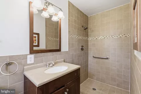 Bath - 9706 Dameron Dr, Silver Spring, MD 20910 photo 1 of 4