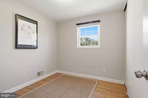 Bedroom - 908 Gabel St, Silver Spring, MD 20901 photo 4 of 4