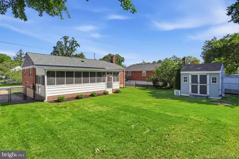 Exterior - 908 Gabel St, Silver Spring, MD 20901 photo 5 of 7