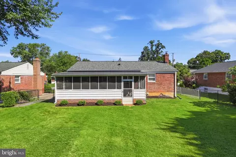 Exterior - 908 Gabel St, Silver Spring, MD 20901 photo 6 of 7