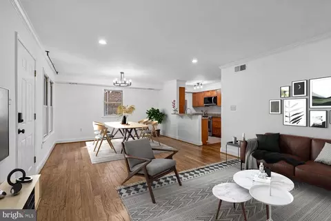 7861 Coddle Harbor Ln #29, Potomac, MD 20854