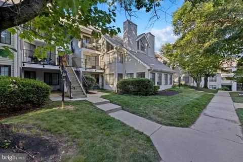 1611 Carriage House Ter #1611-F, Silver Spring, MD 20904