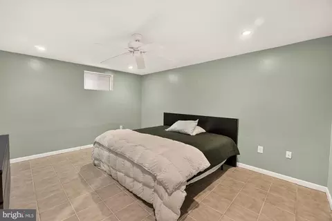 Bedroom - 10202 Leslie St, Silver Spring, MD 20902 photo 4 of 4