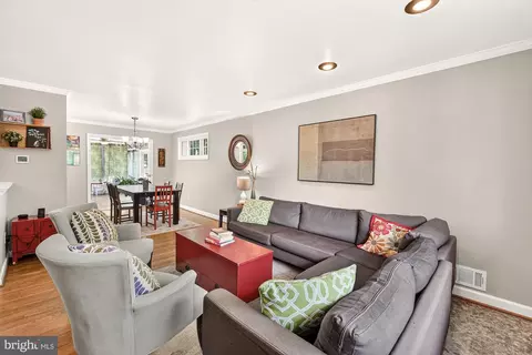 Living - 10202 Leslie St, Silver Spring, MD 20902 photo 2 of 3