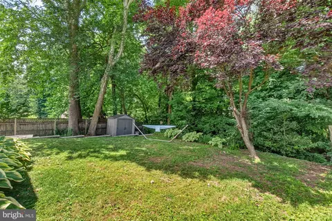 Exterior - 10202 Leslie St, Silver Spring, MD 20902 photo 2 of 8