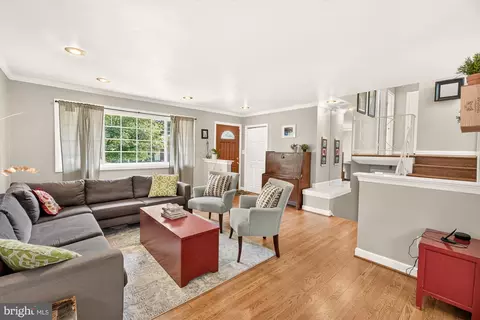 Living - 10202 Leslie St, Silver Spring, MD 20902 photo 1 of 3