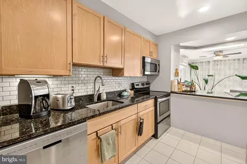 Kitchen - 10202 Leslie St, Silver Spring, MD 20902 photo 4 of 4