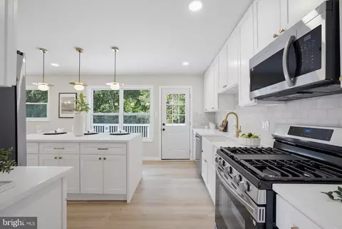 Kitchen - 12718 Eldrid Pl, Silver Spring, MD 20904 photo 4 of 4