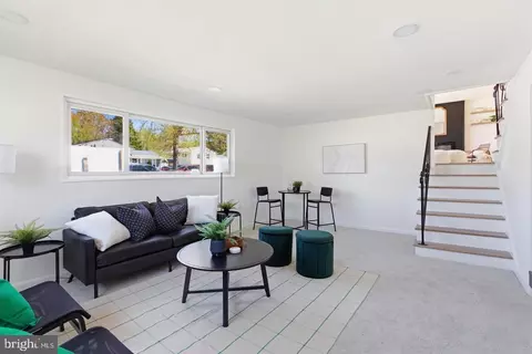 Living - 13220 Holdridge Rd, Silver Spring, MD 20906 photo 4 of 5
