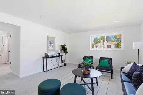 Living - 13220 Holdridge Rd, Silver Spring, MD 20906 photo 5 of 5