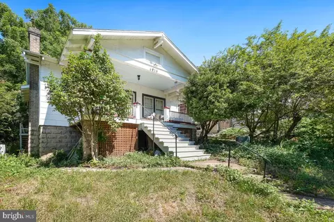 6920 Prince Georges Ave, Takoma Park, MD 20912
