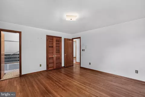 Bedroom - 22300 Peach Tree Rd, Boyds, MD 20841 photo 2 of 6