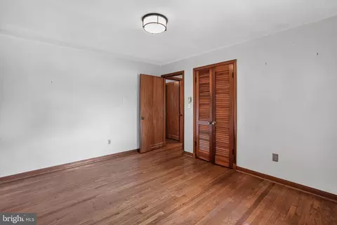 Other - 22300 Peach Tree Rd, Boyds, MD 20841 photo 7 of 11