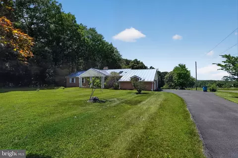 Other - 22300 Peach Tree Rd, Boyds, MD 20841 photo 1 of 11