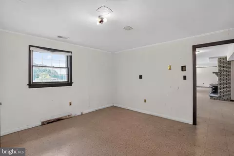 Other - 22300 Peach Tree Rd, Boyds, MD 20841 photo 10 of 11