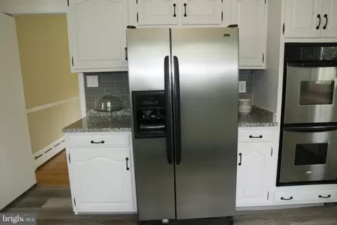Kitchen - 1018 Mcceney Ave, Silver Spring, MD 20901 photo 3 of 3