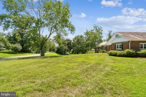 Exterior - 1018 Mcceney Ave, Silver Spring, MD 20901 photo 22 of 31