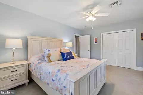 Bedroom - 1018 Mcceney Ave, Silver Spring, MD 20901 photo 5 of 10