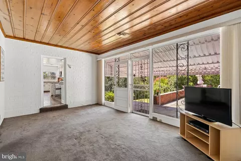 Living - 1018 Mcceney Ave, Silver Spring, MD 20901 photo 10 of 12