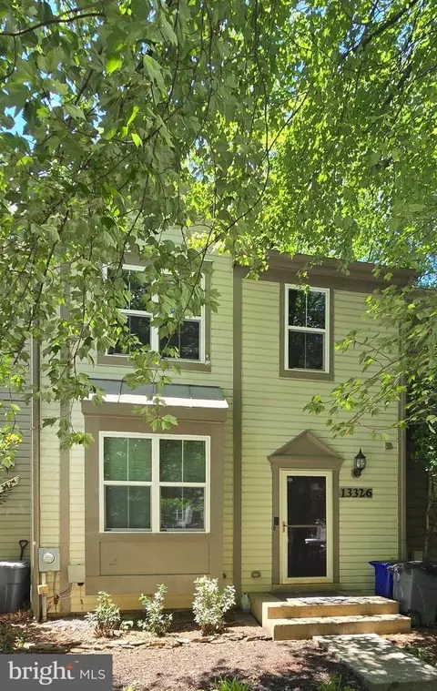 13326 Waterside Cir, Germantown, MD 20874