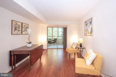 Living - 14805 Pennfield Cir #206, Silver Spring, MD 20906 photo 2 of 5