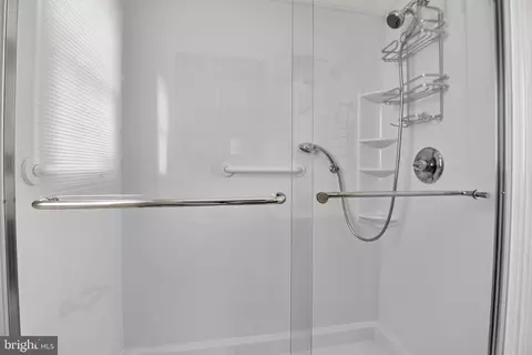Bath - 314 Whitestone Rd, Silver Spring, MD 20901 photo 2 of 3