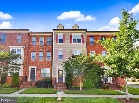13813 Byrne Park Dr, Clarksburg, MD 20871