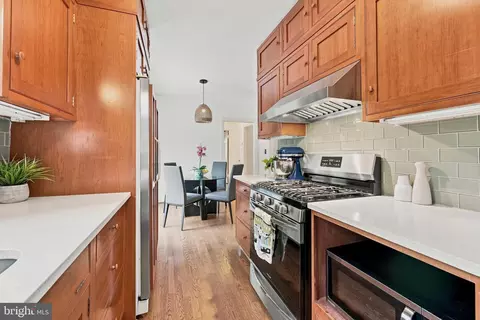 Kitchen - 9404 Worth Ave, Silver Spring, MD 20901 photo 2 of 8