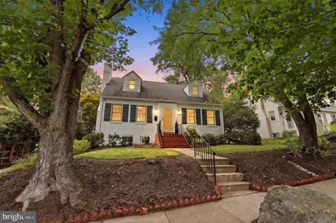 Exterior - 9404 Worth Ave, Silver Spring, MD 20901 photo 3 of 12