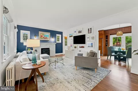 Living - 9404 Worth Ave, Silver Spring, MD 20901 photo 1 of 2