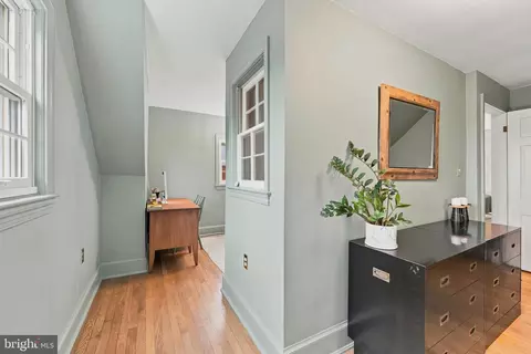 Entry Way - 9404 Worth Ave, Silver Spring, MD 20901 photo 7 of 7