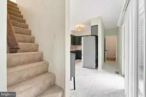 Entry Way - 9318 Worth Ave, Silver Spring, MD 20901 photo 3 of 7