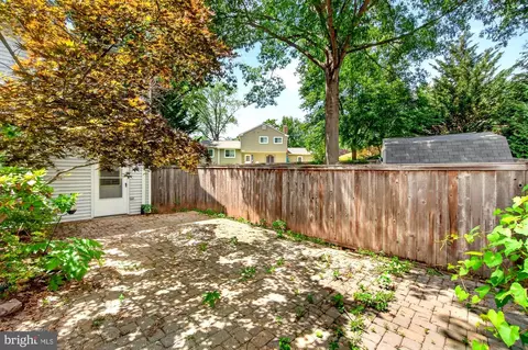 Exterior - 19613 Bodmer Ave, Poolesville, MD 20837 photo 6 of 11
