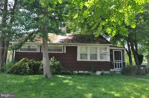 1313 Coral Sea Dr, Rockville, MD 20851