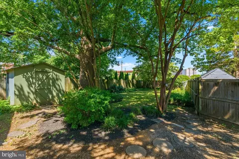 Exterior - 823 Bonifant St, Silver Spring, MD 20910 photo 7 of 9