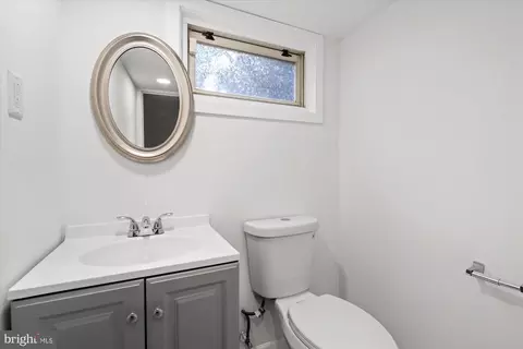 Bath - 823 Bonifant St, Silver Spring, MD 20910 photo 5 of 5