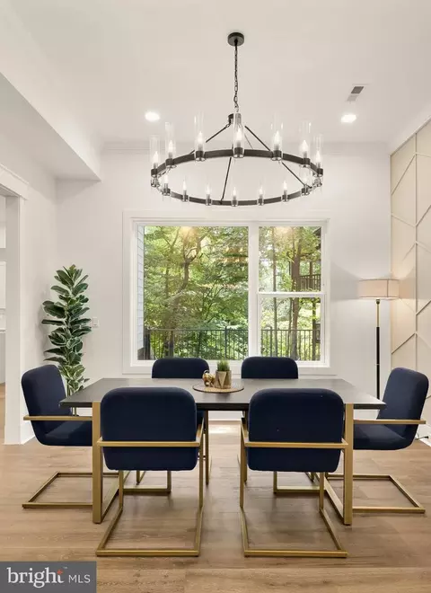 811 Sligo Creek Pkwy, Takoma Park, MD 20912
