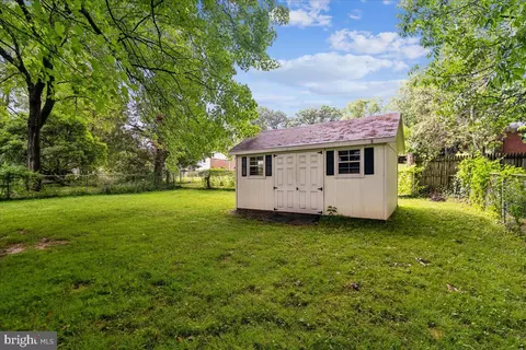 Exterior - 9817 Cherry Tree Ln, Silver Spring, MD 20901 photo 10 of 19