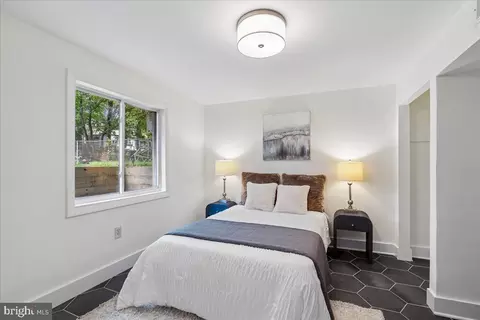 Bedroom - 9817 Cherry Tree Ln, Silver Spring, MD 20901 photo 5 of 6