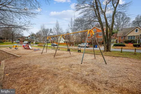 Other - 9817 Cherry Tree Ln, Silver Spring, MD 20901 photo 15 of 25