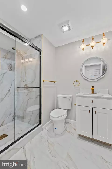 Bath - 671 Concerto Ln, Silver Spring, MD 20901 photo 5 of 5