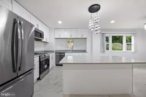 Kitchen - 10708 Meadowhill Rd, Silver Spring, MD 20901 photo 3 of 4