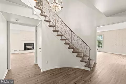 Entry Way - 12709 Hammonton Rd, Silver Spring, MD 20904 photo 2 of 4